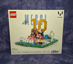 Lego Editions 43011 Lionell Messi Soccer Highlights Set NIB