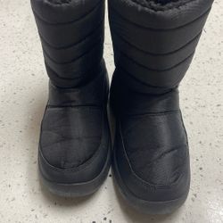 Snow Boots Size 2 Big Girls