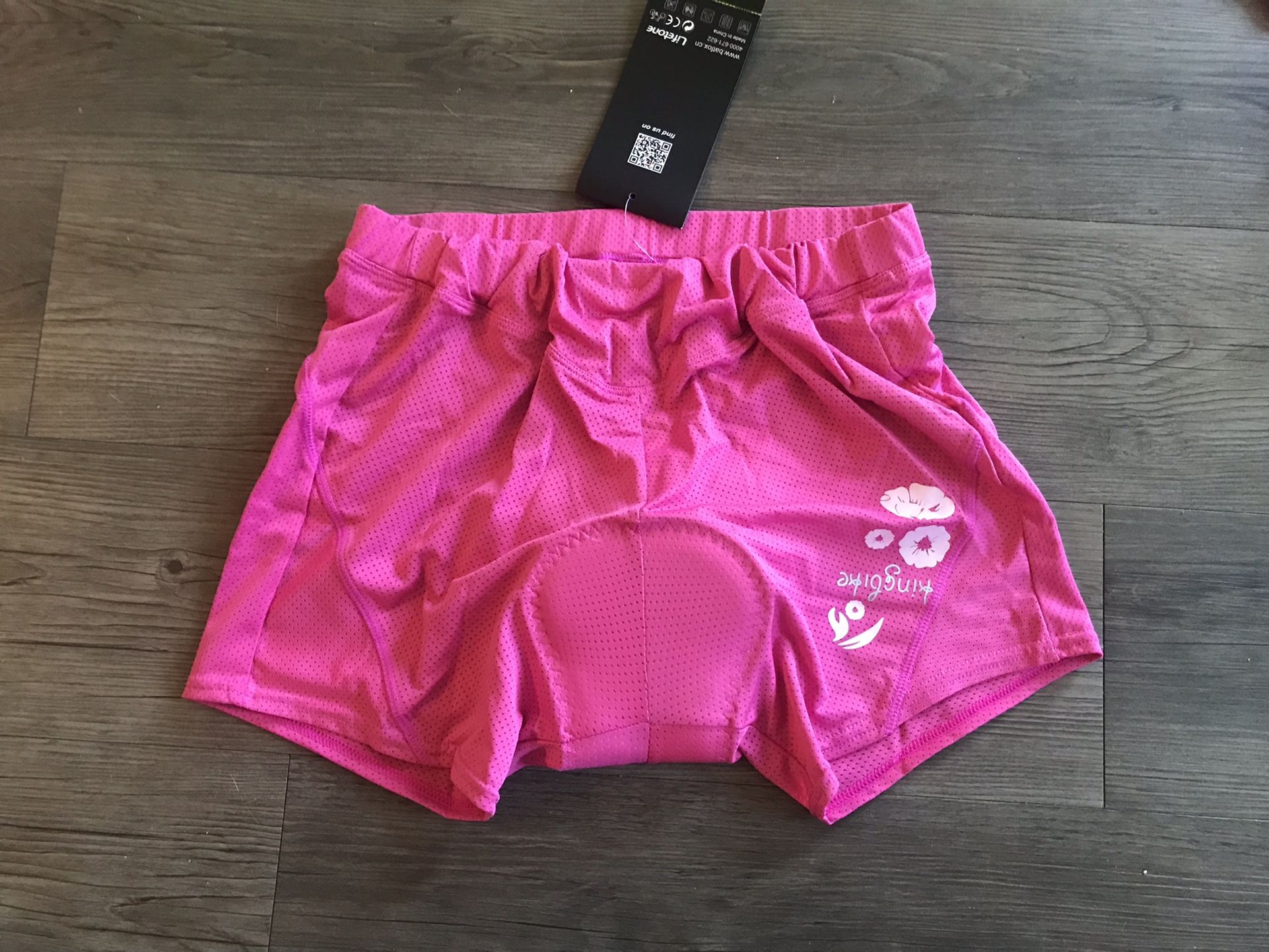 NWT Women’s Cycling Shorts - XL