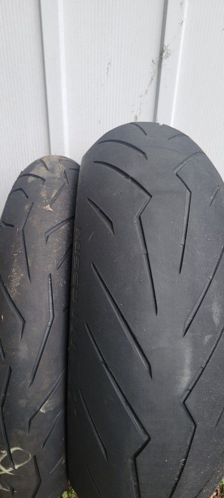 190/55/17 & 120/70/17 Motorcycle Tires
