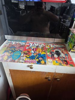 Comic book lot spider girl, superman, spawn, supreme, & x-men comics