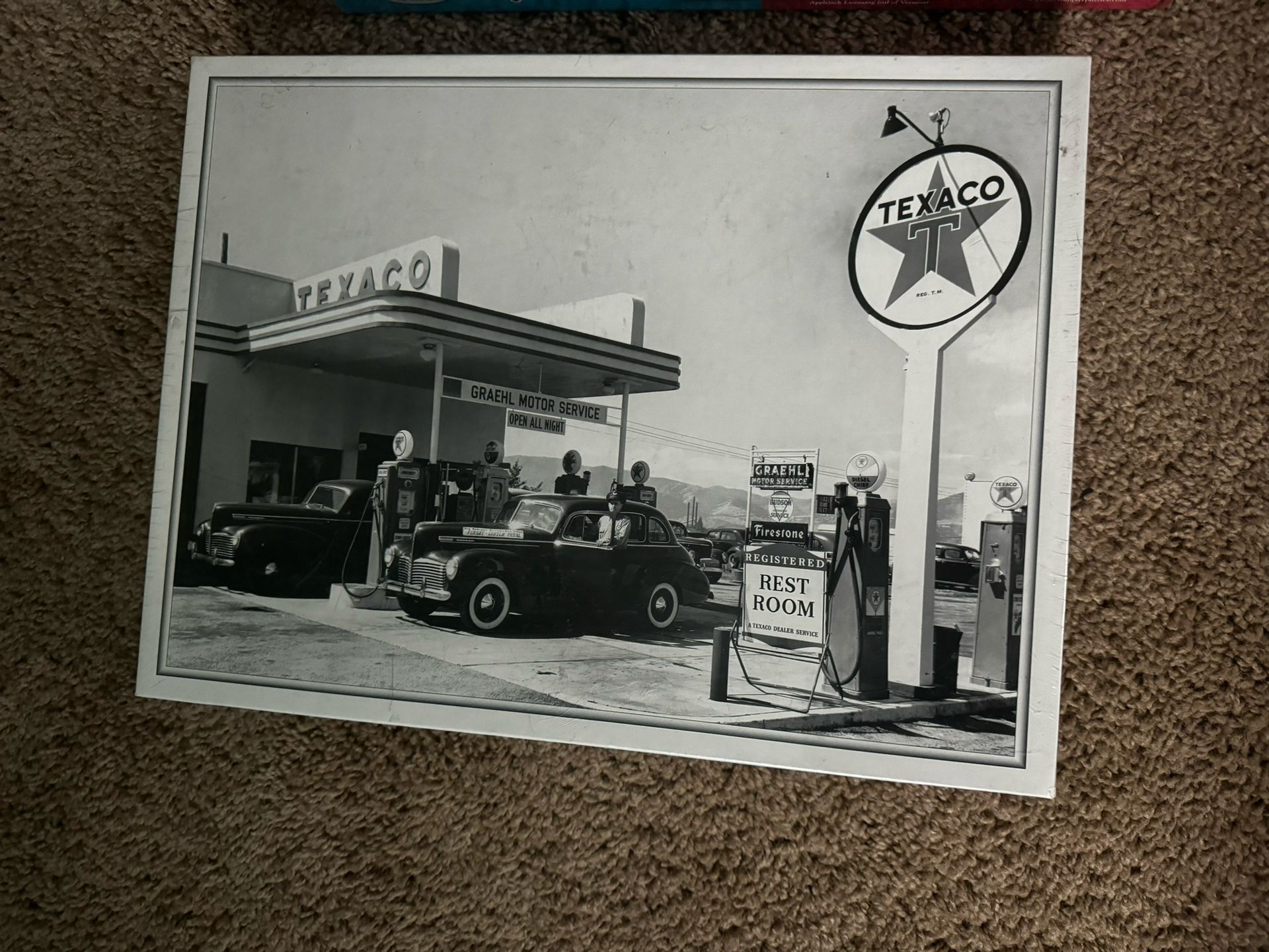 Black White 1940s Texaco Filing Gas Station 500pc Jigsaw Puzzle 18" x 24" SEALED