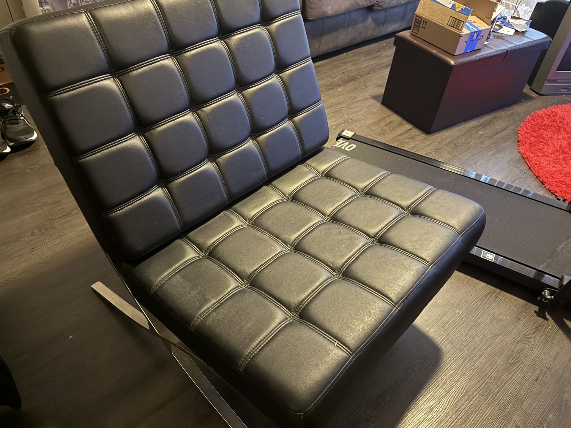 Mid Century Lounge Chair