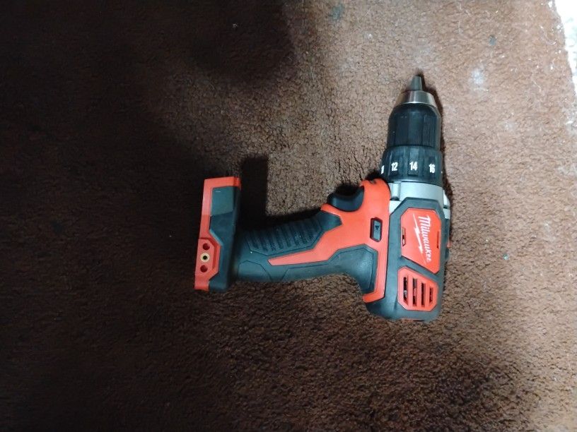 Milwaukee 18 V Cordless Drill