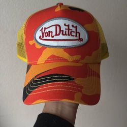 Von dutch hat 