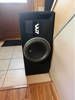 JL Audio full set up  W7 12” -2 VXi Amps-VXI HUB