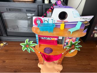 Barbie boat