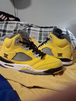 Air Jordan 5 retro Tokyo 2011