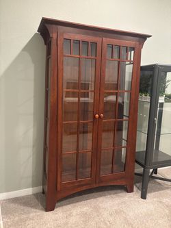 Ethan Allen display cabinet