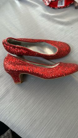 Dorothy Wizard of Oz shoes, girls size one