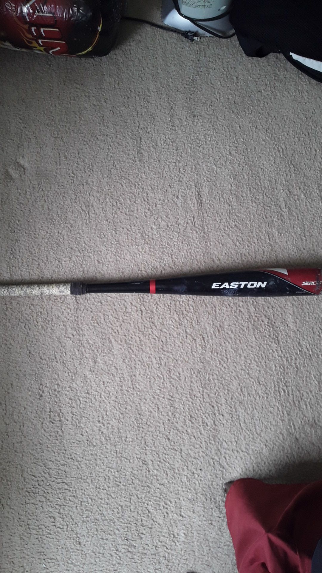 Easton 32in baseball bat