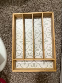 Kitchen spoons storage