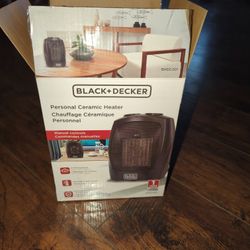 Black + Decker Personal Ceramic Heater