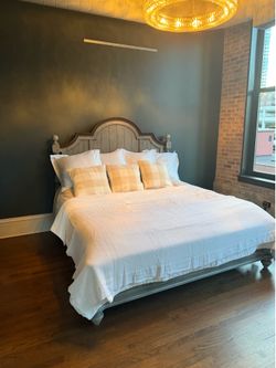 King Bedframe