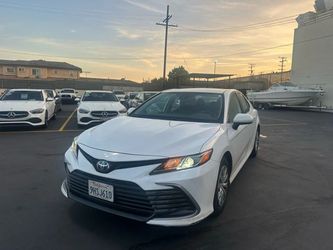 2023 Toyota Camry Hybrid