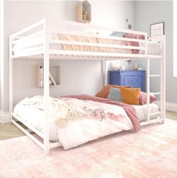 Metal bunk bed
