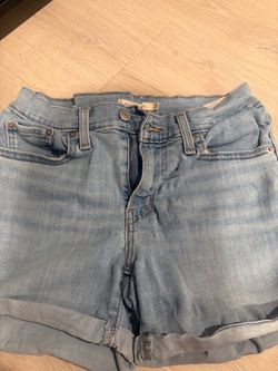 Light Wash Denim Jean Shorts Size 27