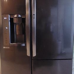 LG REFRIGERATOR 