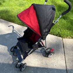 Light Weight Baby Stroller. 