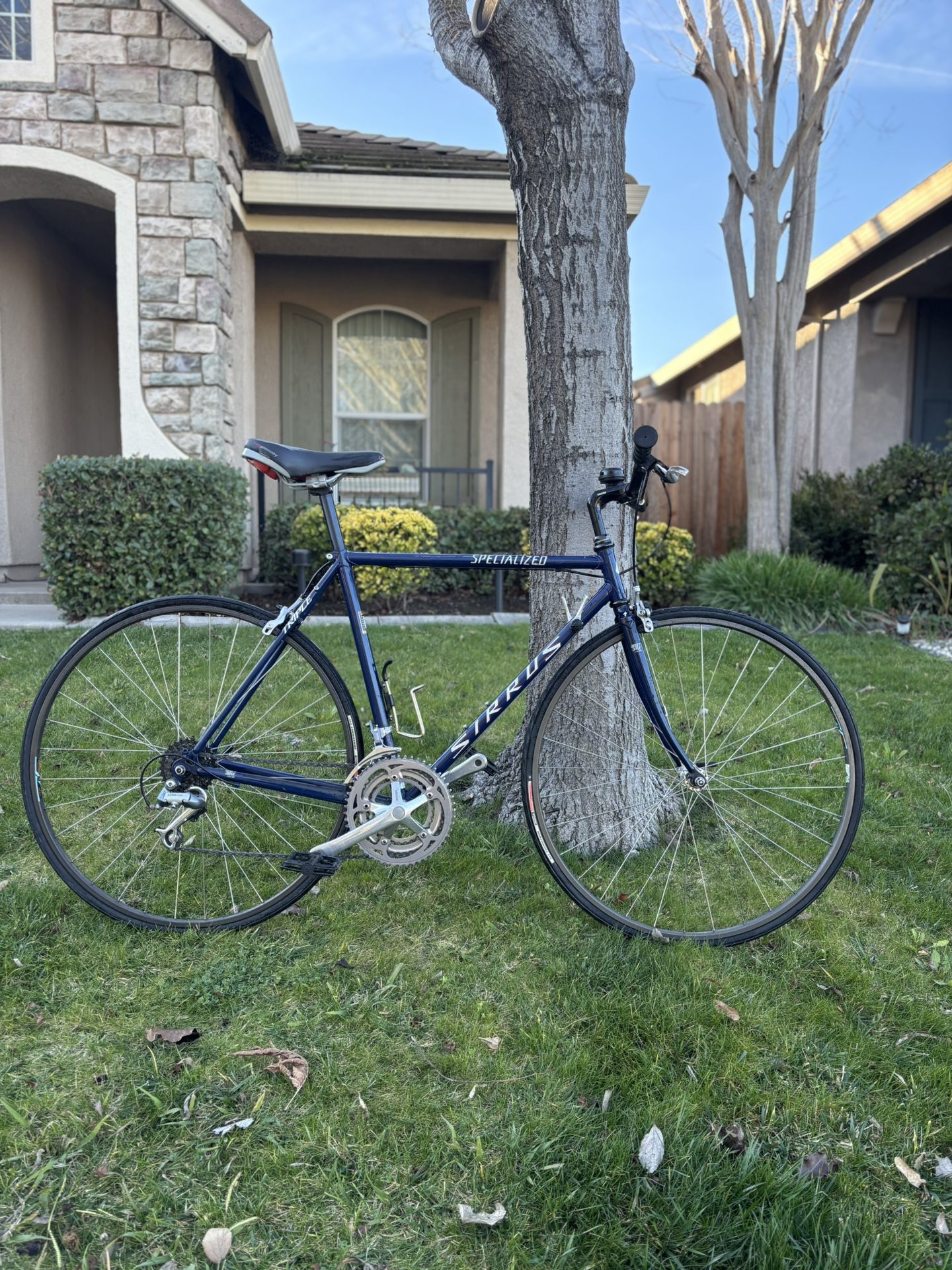 Specialized Sirrus Road/Hybrid Bike  