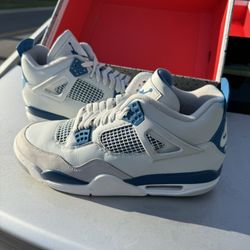 Jordan Retro 4 