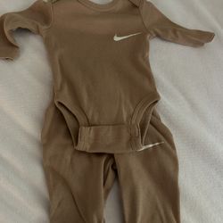 nike newborn boy