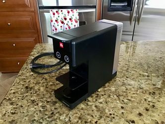 Illy Iperespresso Y3.3 ESPRESSO MACHINE, Original Owner, Works Great!