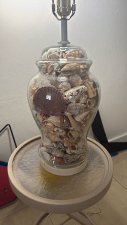 Shell lamp 15inches bottom to top of glass