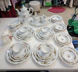 Floral Porcelain Tea and Dinner Set