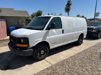 2005 GMC Savana