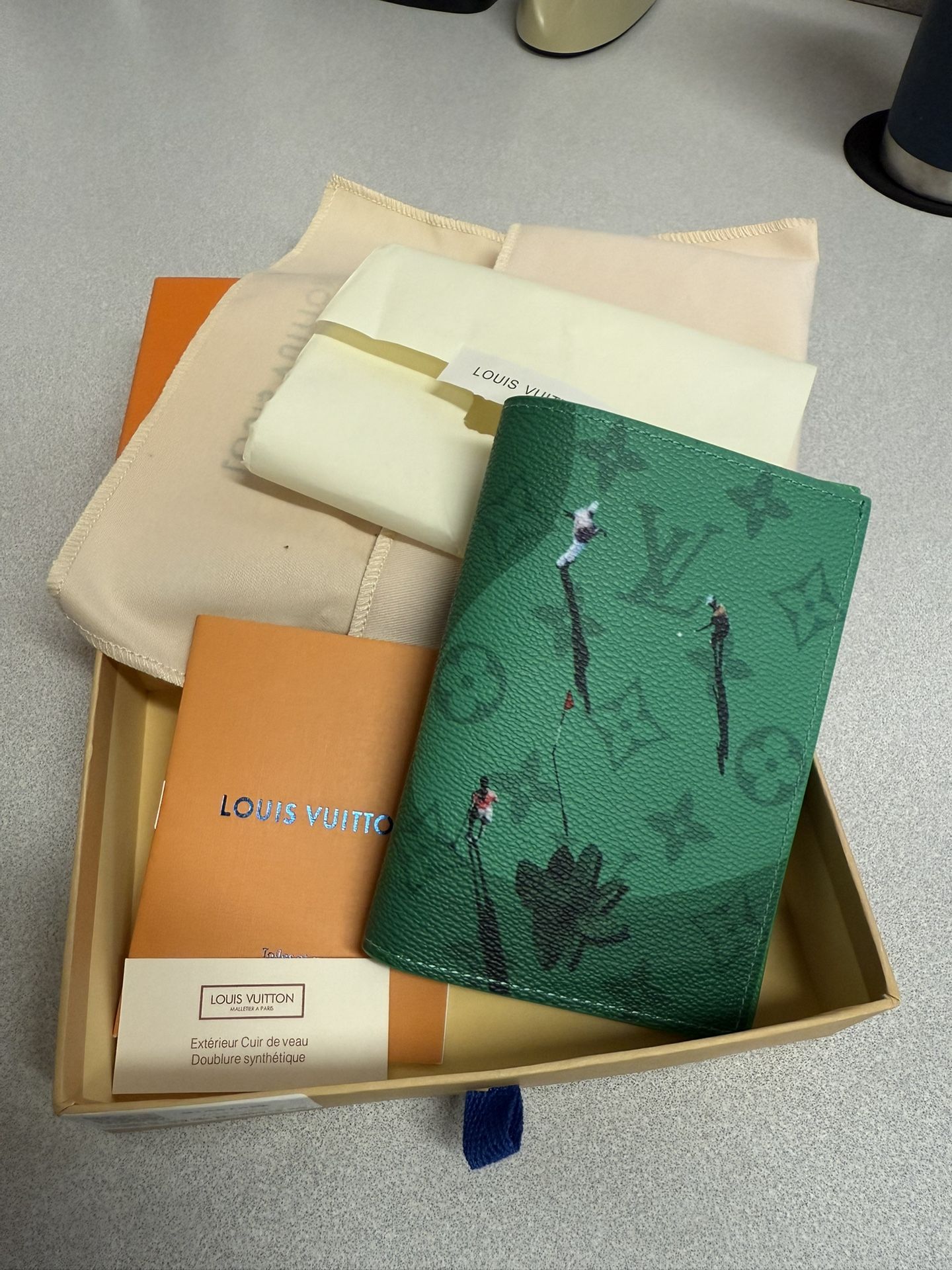 Louis Vuitton Pocket Organizer 
