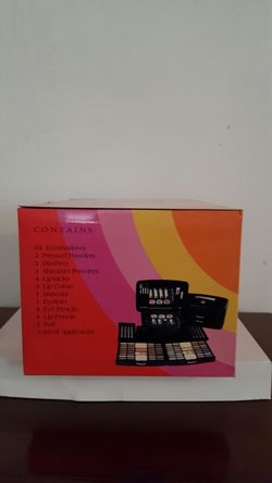 Cameo Beauty Cosmetic Kit