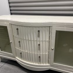 White Dresser