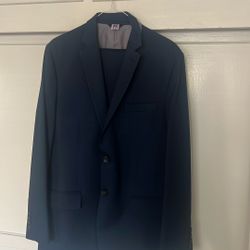 Men’s Suit Medium 