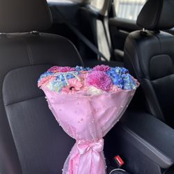 Flowers READY TO PICK UP 