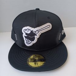San Diego Padres New Era Black 2024 Clubhouse 59Fifty Fitted Cap Size 7 3/4