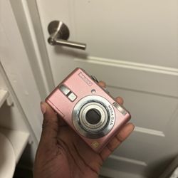 Lumix Pink Digi Cam