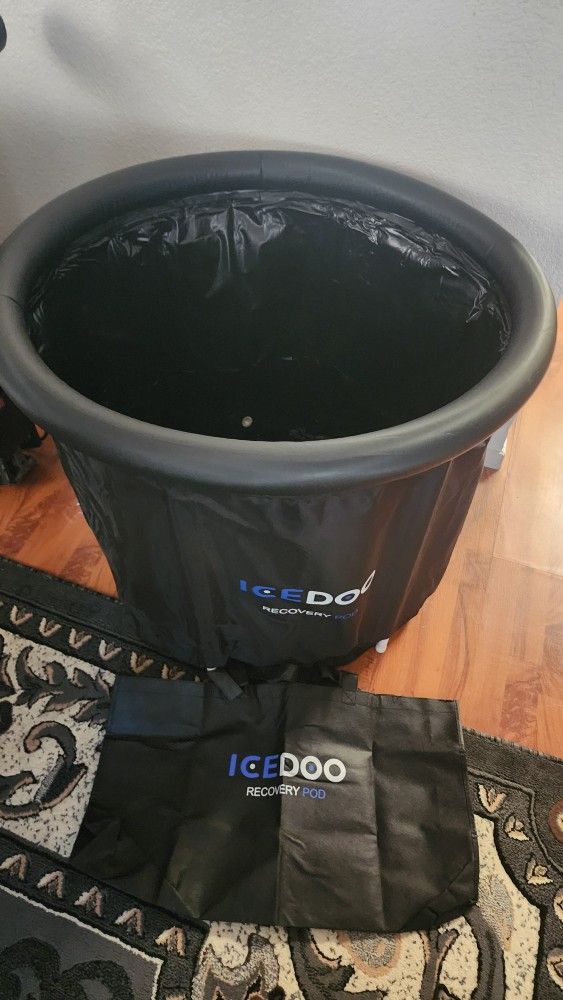 Portable ice bath 85 gallon NEW