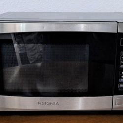 Insignia NS-MW09ss8 Microwave 