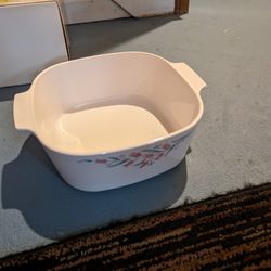 Like new macaroni casserole dish
