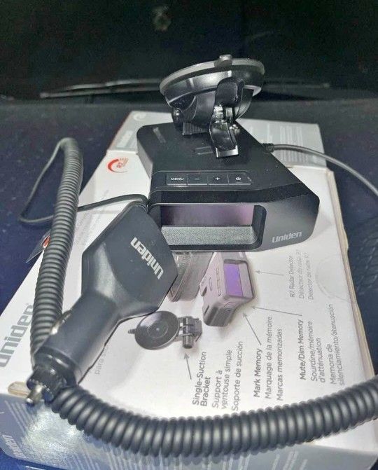 Uniden R7 Radar Detector