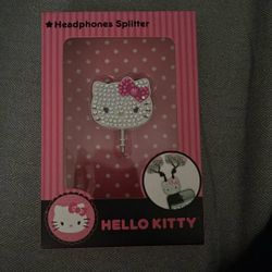 Hello Kitty  Headphone Splitter 