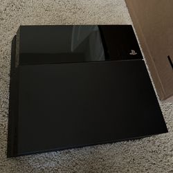 Original PS4 (has white light)