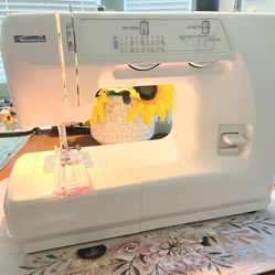 KENMORE SEWING MACHINE