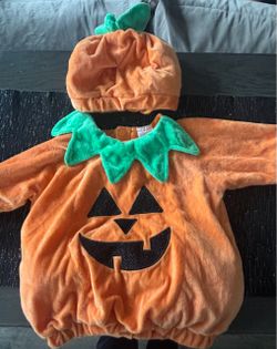 Infant costume 6-12 months
