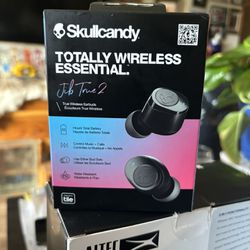 Skullcandy Earbuds Brand New