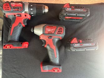 Milwaukee M18 Drill and Impact Driver Combo Set