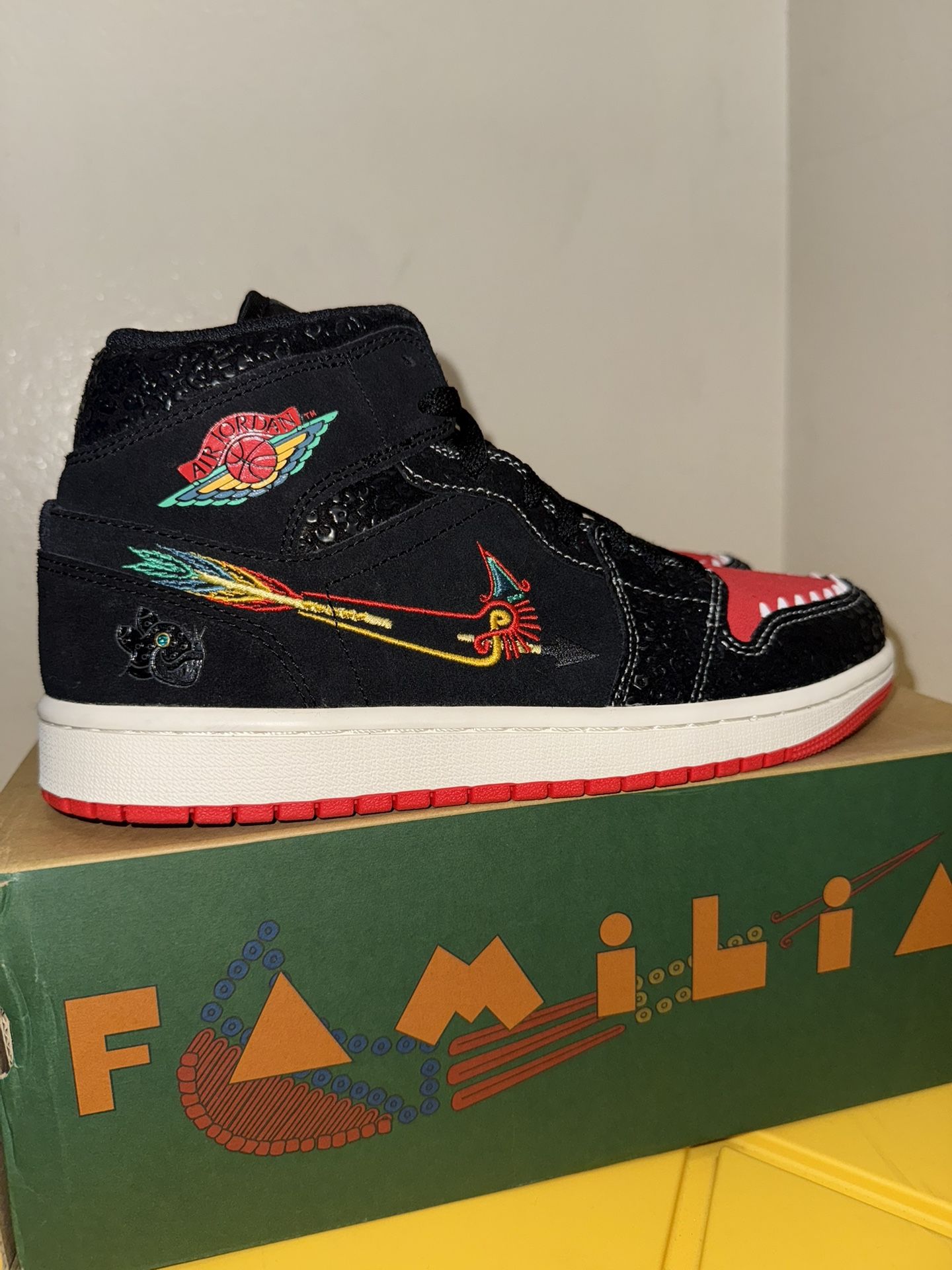 Jordan Mid Mens 8