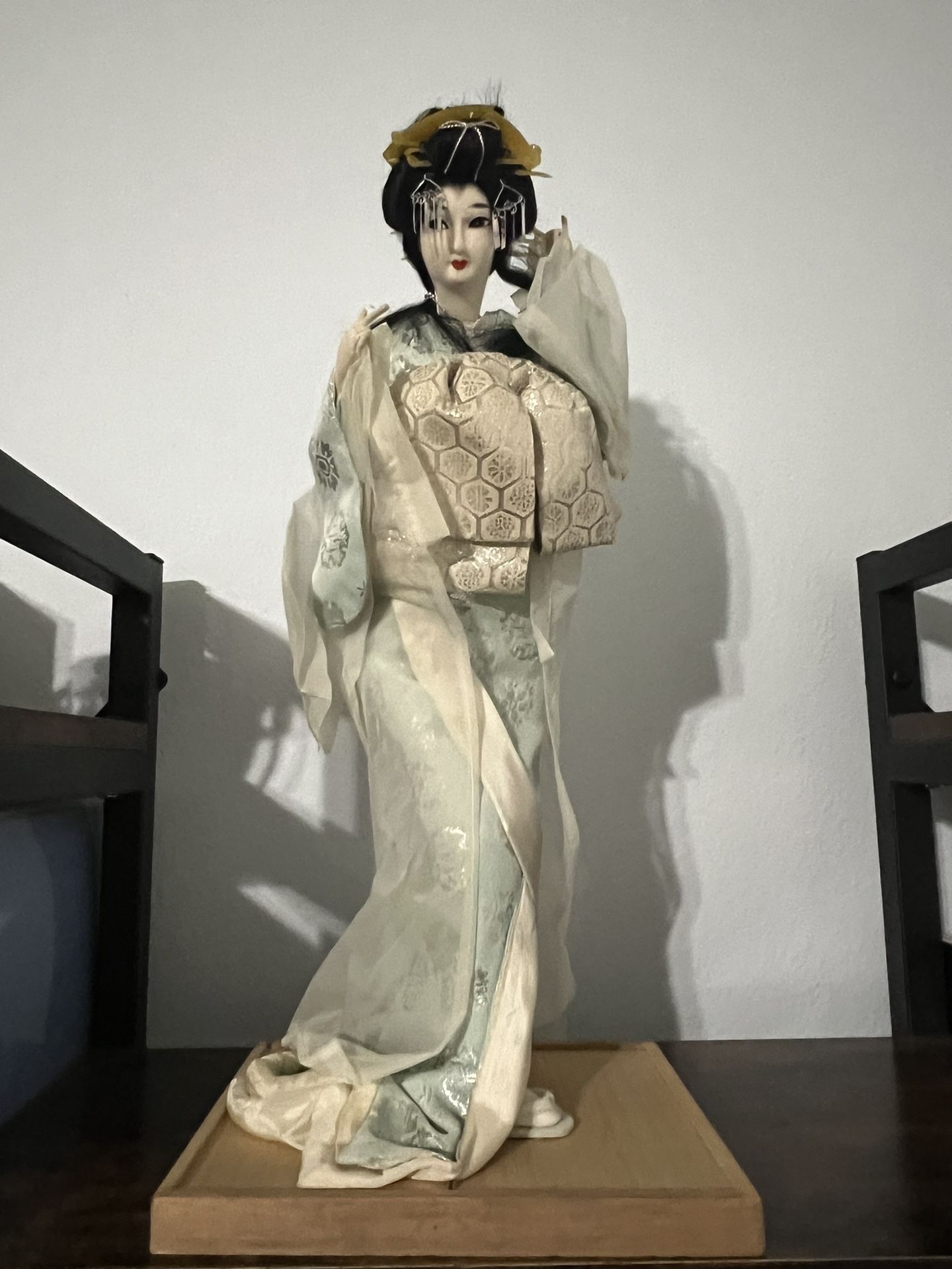 Nishi Geisha Doll Snow Queen Japan 17" antique vtg Figurine kimono dress statue