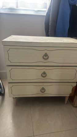 Drawer Chest